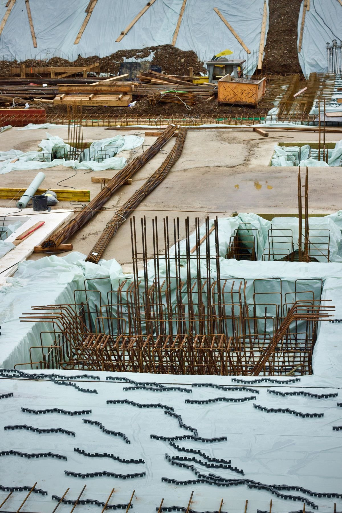Foundation reinforcement placed to the structural drawing